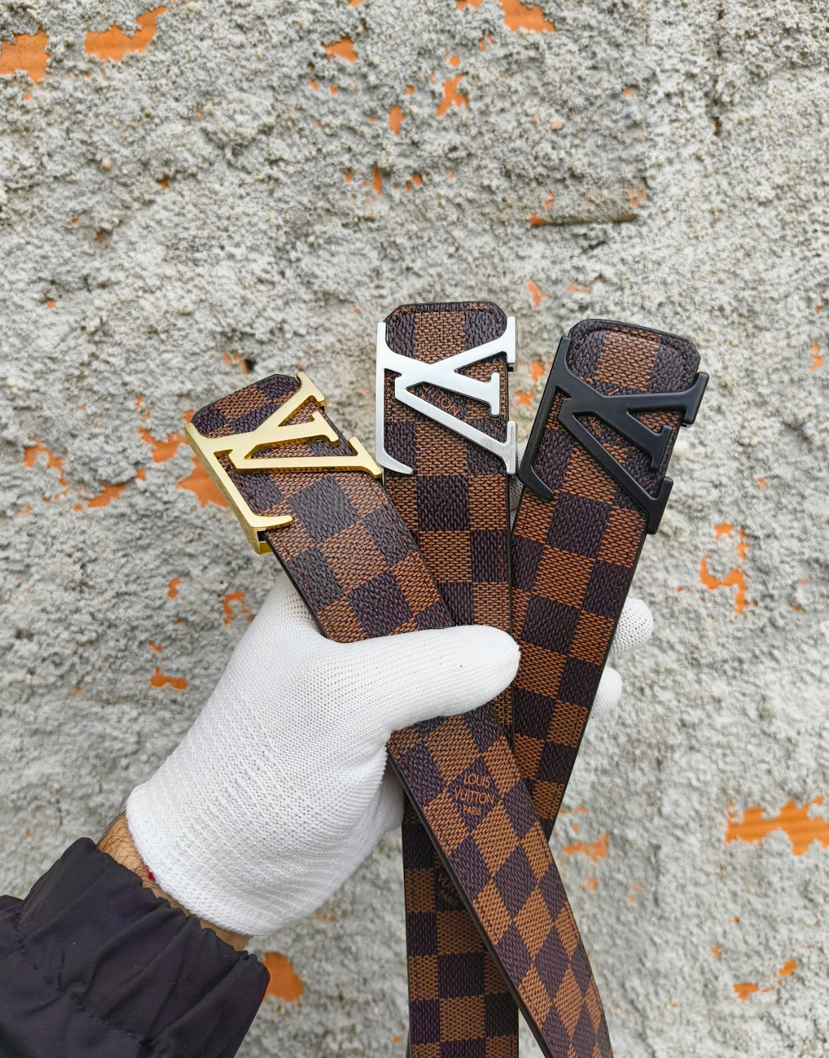 Cinto Closet LV