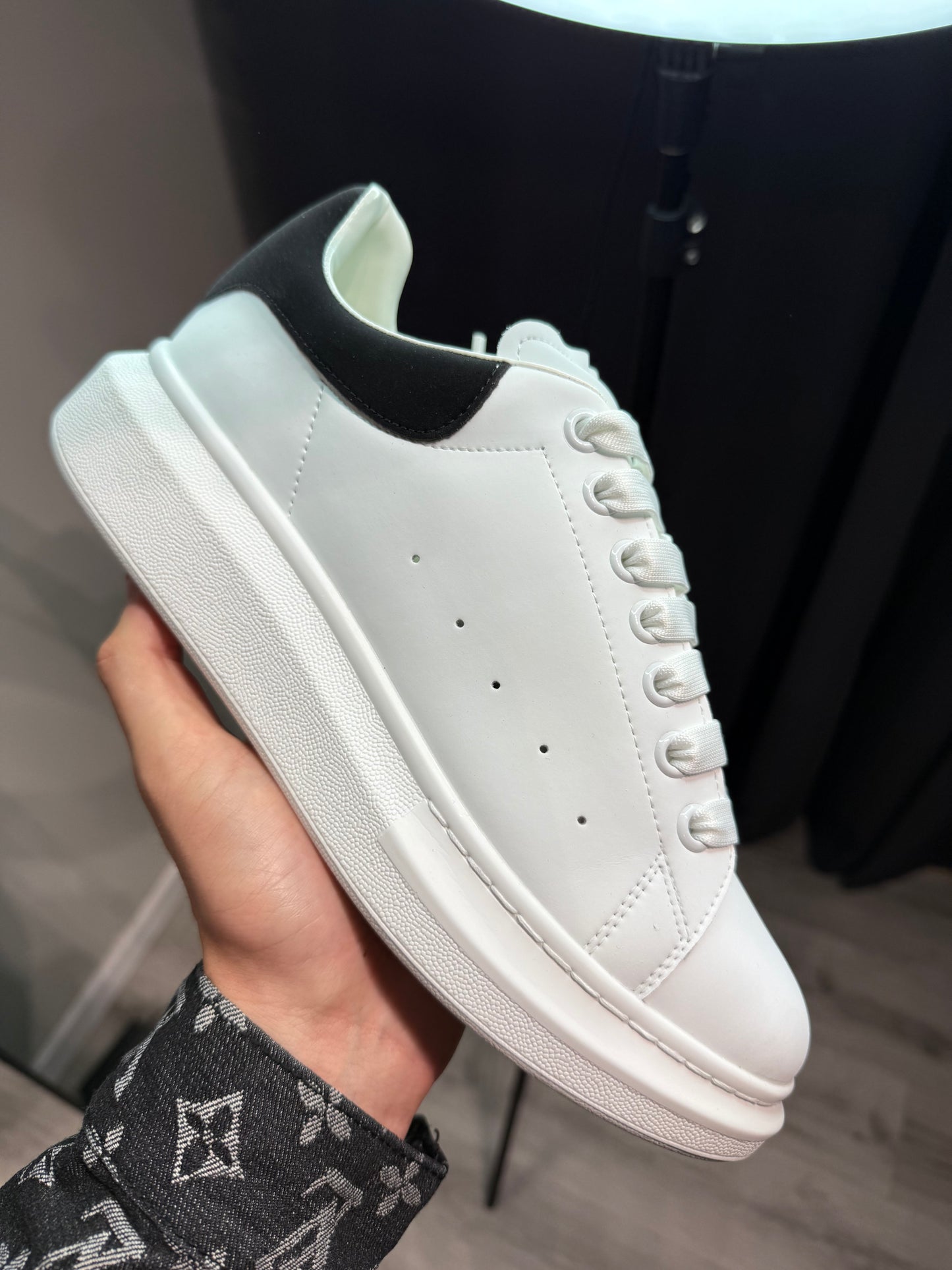 Sapatilhas Closet AELX MAQ Camurça