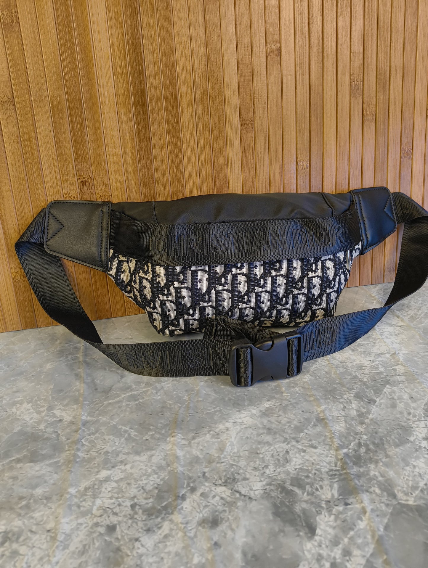 Bolsa Closet CD