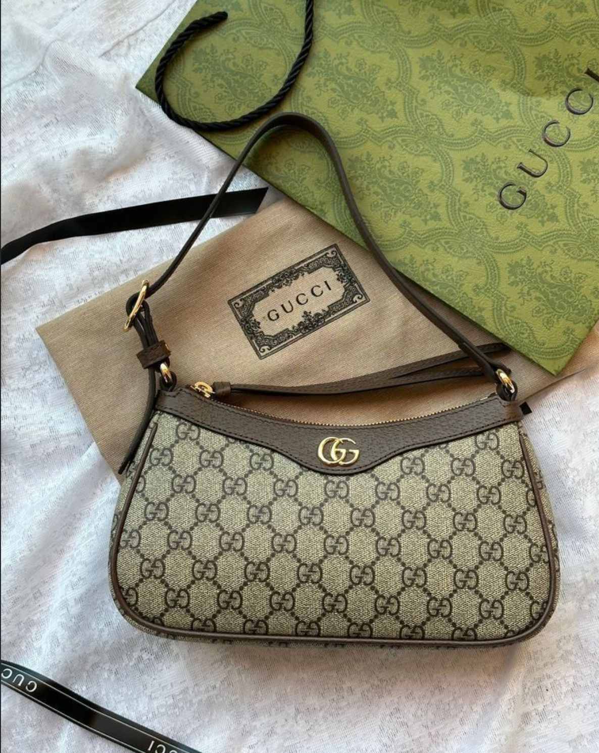 Bolsa Closet GC