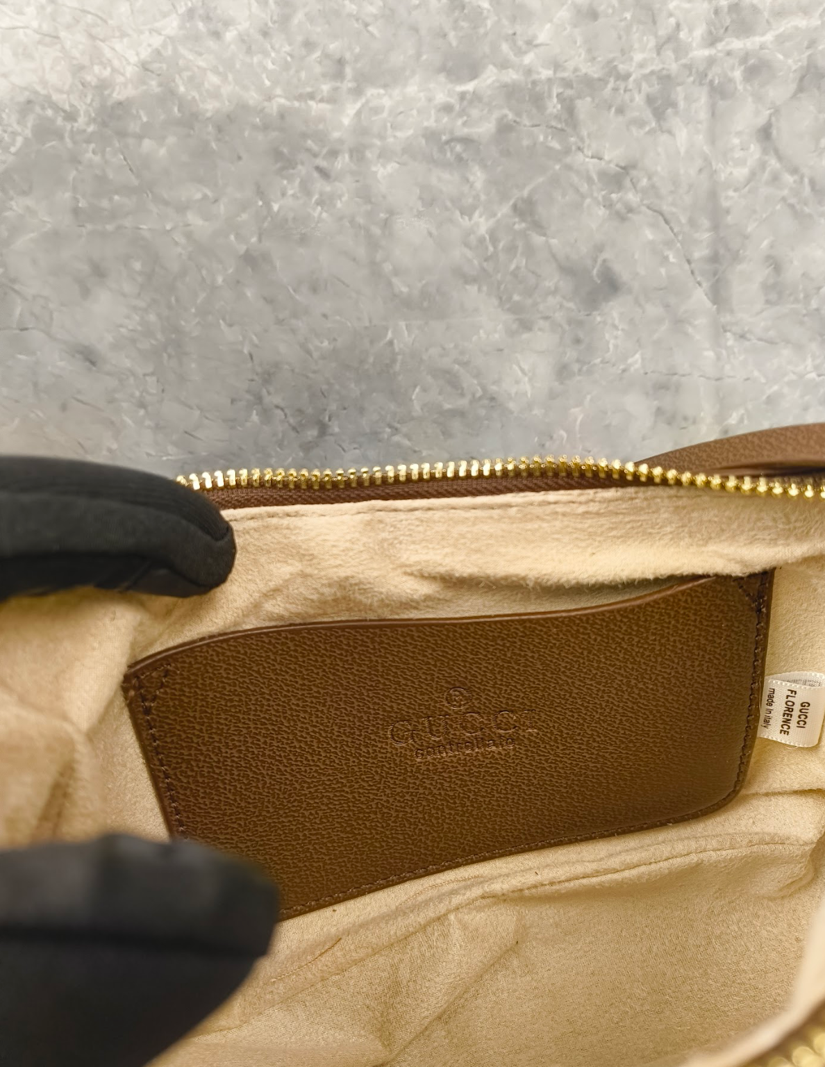 Bolsa Closet GC