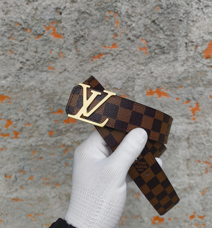 Cinto Closet LV