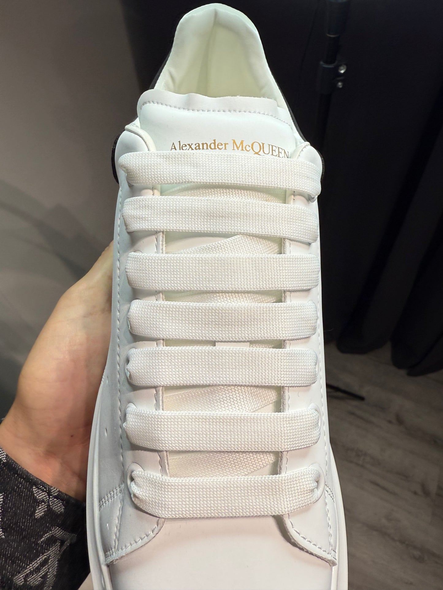 Sapatilhas Closet AELX MAQ Camurça