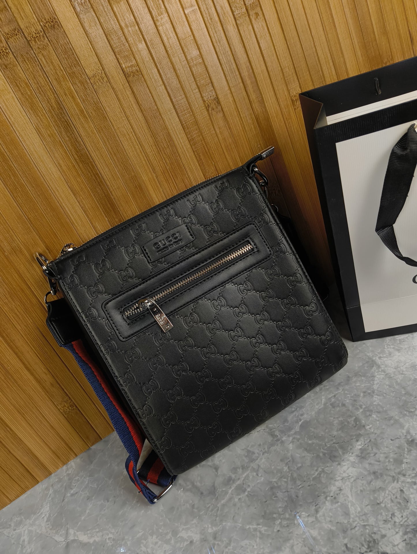 Bolsa Closet GC